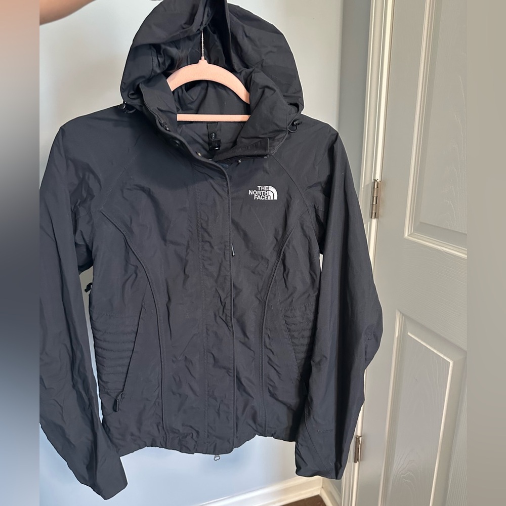 The north face rain/coat size XS
